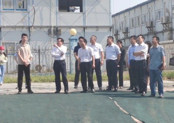 聊城市委常委、常務(wù)副市長(zhǎng)劉文強(qiáng)蒞臨新舊動(dòng)...